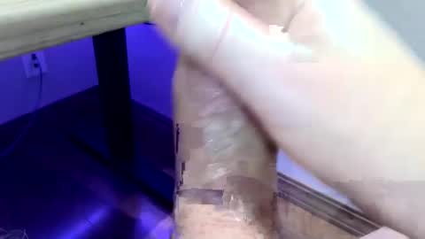 Snapshot of mellomike chatting on January 8, 9:23 pm mellomike online show from January 8, 9:23 pm