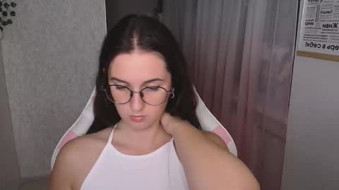 mellonmayre online show from October 25, 8:14 pm