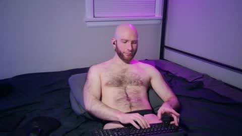 Snapshot of mellowgentleman90 chatting on January 25, 4:23 am MellowGent online show from January 25, 4:23 am