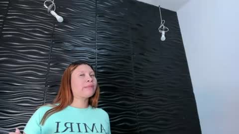 Snapshot of meloddy_megann chatting on June 18, 7:51 pm Melody online show from June 18, 7:51 pm