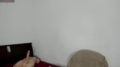 Snapshot of meloddy_parkerr_ chatting on June 3, 5:32 am MELODDY PARKERR online show from June 3, 5:32 am