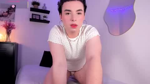 Snapshot of meloddysky chatting on March 10, 1:21 pm Meloddy online show from March 10, 1:21 pm