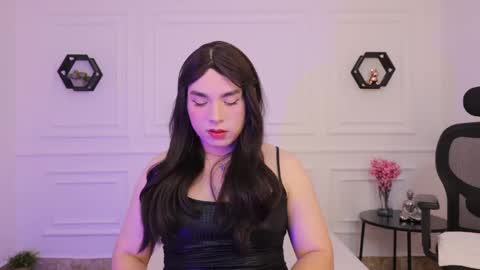 Snapshot of meloddysky chatting on September 16, 8:43 pm Meloddy online show from September 16, 8:43 pm