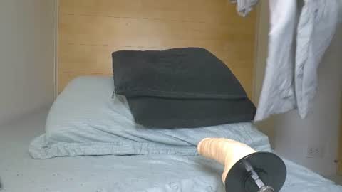 Snapshot of melodi_20 chatting on July 9, 11:58 am Melodi online show from July 9, 11:58 am