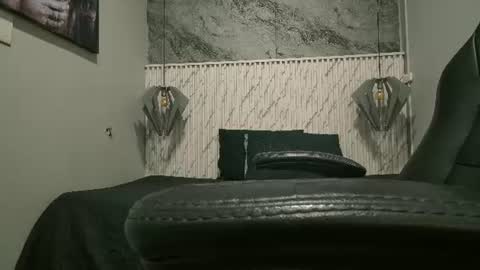 Snapshot of melodi_20 chatting on July 29, 12:14 pm Melodi online show from July 29, 12:14 pm