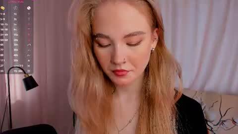 melodievejar online show from July 7, 4:26 am