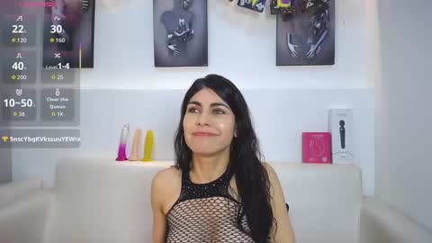 Melodi online show from October 22, 1:22 pm