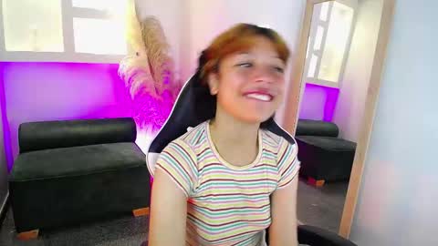melody701583as online show from April 25, 12:52 pm