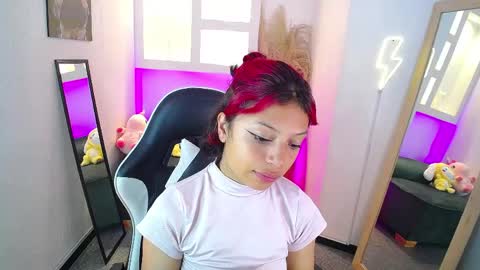 melody701583as online show from May 29, 12:47 pm