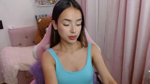 Snapshot of melody_brawns chatting on May 19, 11:22 pm Tatiana online show from May 19, 11:22 pm