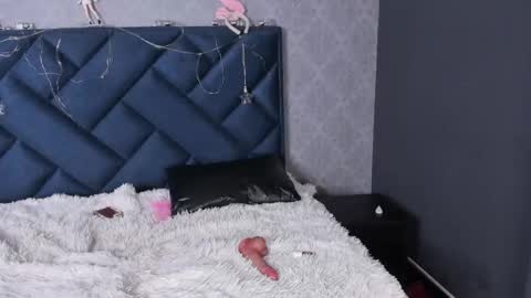 Snapshot of melody_hanks chatting on February 4, 12:51 am melody_hanks online show from February 4, 12:51 am