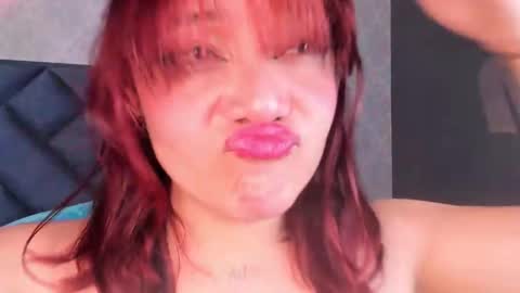 Snapshot of melody_hanks chatting on March 12, 6:44 pm melody_hanks online show from March 12, 6:44 pm