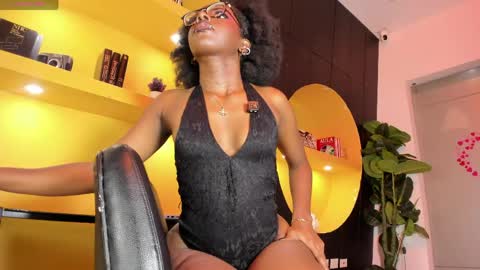 Snapshot of melodyblazze chatting on May 26, 9:00 pm online show from May 26, 9:00 pm