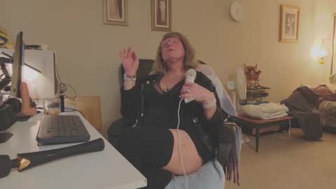 Snapshot of melodyredux_62 chatting on February 28, 5:25 pm Melody online show from February 28, 5:25 pm