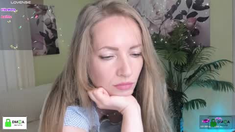 Snapshot of melodyys chatting on May 28, 4:37 pm Melody My schedule this week Wednesday Thursday Sunday online show from May 28, 4:37 pm