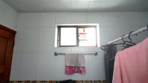 Snapshot of meltingdab chatting on September 14, 9:03 pm meltingdab online show from September 14, 9:03 pm