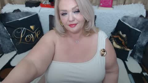 melyssamilfxxx online show from May 1, 3:33 am