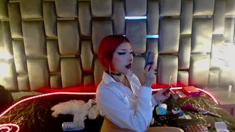 Snapshot of memi_xxx chatting on October 31, 4:57 am MEMY online show from October 31, 4:57 am