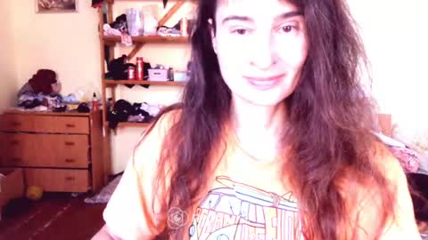 Yummygirl online show from June 14, 4:58 am