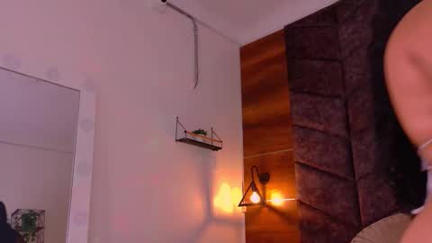  Memphis Williams  online show from December 20, 3:02 am