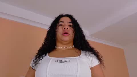  Memphis Williams  online show from June 20, 9:34 am