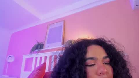  Memphis Williams  online show from July 28, 11:17 am