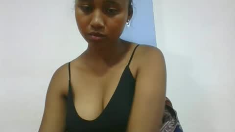 mendrika718601 online show from March 7, 6:05 pm