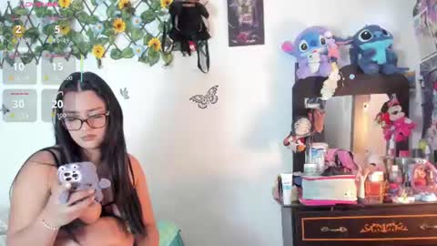 Princess Mensia online show from June 25, 1:26 pm