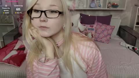 MeowkaKitty online show from March 15, 2:28 am