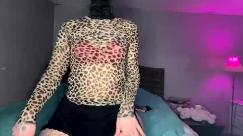 meowmeow_emma online show from November 6, 1:50 am