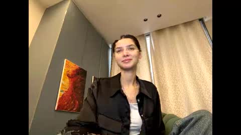 LEVA online show from November 27, 9:00 am
