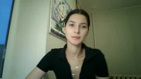 LEVA online show from January 8, 2:30 pm