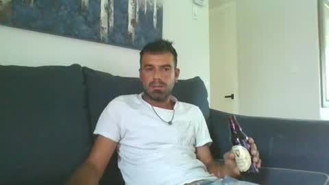 Snapshot of mercedes190d chatting on September 28, 2:33 pm Mercedes190d online show from September 28, 2:33 pm