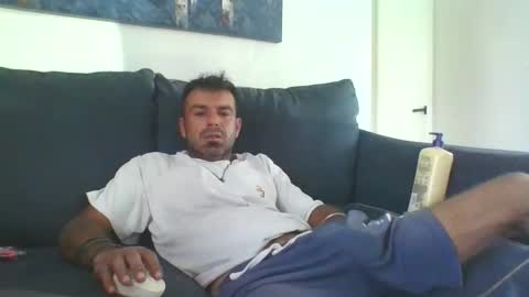 Snapshot of mercedes190d chatting on October 21, 5:57 pm Mercedes190d online show from October 21, 5:57 pm