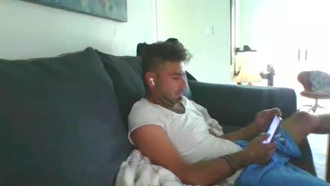 Snapshot of mercedes190d chatting on November 26, 7:04 pm Mercedes190d online show from November 26, 7:04 pm