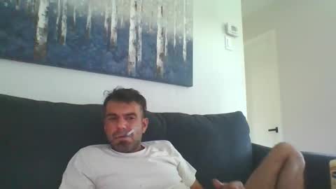 Snapshot of mercedes190d chatting on November 28, 8:00 pm Mercedes190d online show from November 28, 8:00 pm