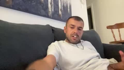 Snapshot of mercedes190d chatting on March 1, 4:25 am Mercedes190d online show from March 1, 4:25 am