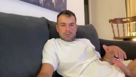 Snapshot of mercedes190d chatting on March 25, 11:05 am Mercedes190d online show from March 25, 11:05 am