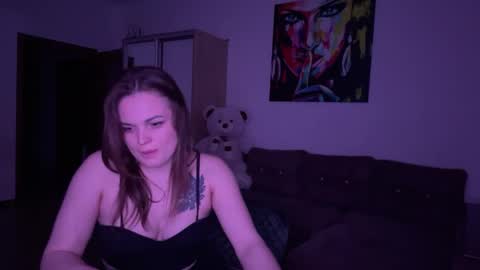 Mary online show from May 7, 10:37 pm