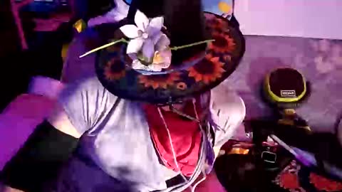 Snapshot of merelyalover chatting on January 20, 11:02 am gurlnips online show from January 20, 11:02 am