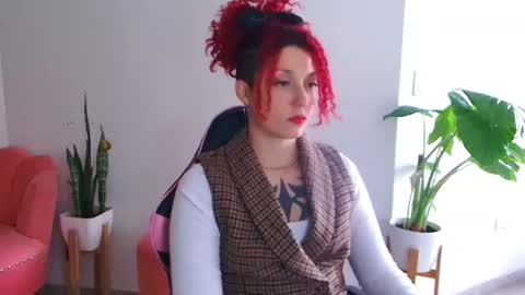 Snapshot of merida__freckles chatting on July 2, 7:31 pm Miss Freckles online show from July 2, 7:31 pm