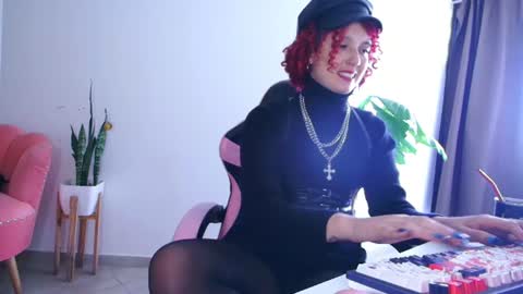 Snapshot of merida__freckles chatting on July 5, 7:10 pm Miss Freckles online show from July 5, 7:10 pm