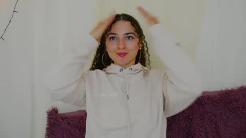 Merida Bell online show from January 13, 2:18 am