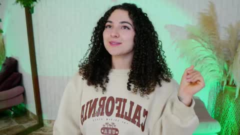 Merida Bell online show from September 17, 3:41 am