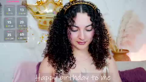 Snapshot of merida_bell18 chatting on June 28, 6:58 pm Merida Bell online show from June 28, 6:58 pm