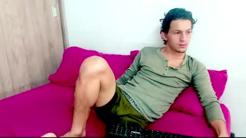 Snapshot of meridandwither chatting on July 14, 9:36 am MeridandWither online show from July 14, 9:36 am