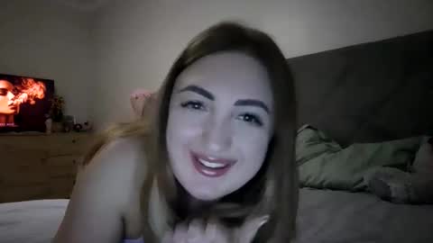 Snapshot of meriwoulders chatting on April 30, 7:20 pm MeriWoulders online show from April 30, 7:20 pm
