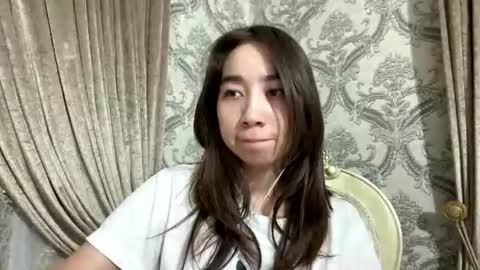 Snapshot of merlenebixel chatting on July 16, 4:24 pm merlenebixel online show from July 16, 4:24 pm