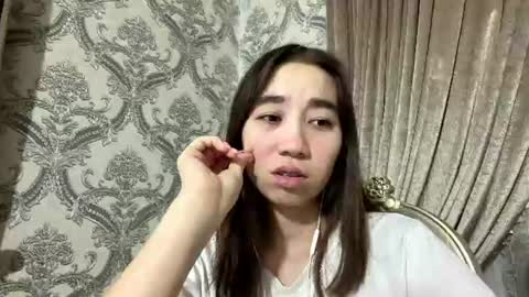 Snapshot of merlenebixel chatting on July 18, 4:22 pm merlenebixel online show from July 18, 4:22 pm