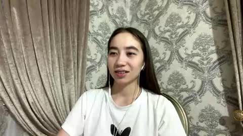 Snapshot of merlenebixel chatting on July 19, 3:05 pm merlenebixel online show from July 19, 3:05 pm